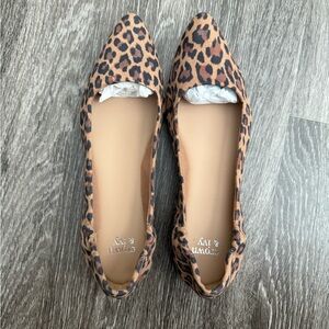 Crown & Ivy Animal Print Women's Flats